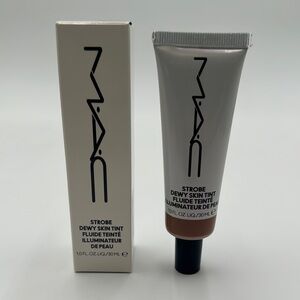 MAC Cosmetics Strobe Dewy Skin Tint 1.0oz/30mL - Deep 3 NEW